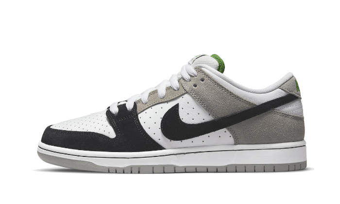 sb-dunk-low-chlorophyll-ddd5b9-3