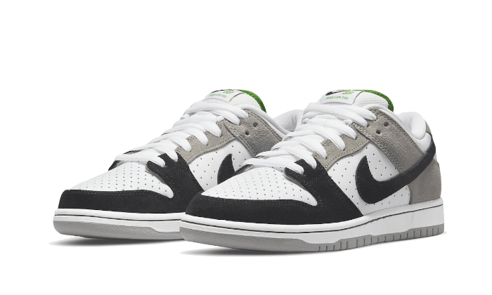 sb-dunk-low-chlorophyll-ddd5b9-3