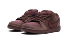 Nike SB Dunk Low City Of Love Burgundy Crush - FN0619-600