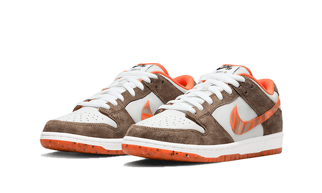 sb-dunk-low-crushed-dc-ddd5b9-3