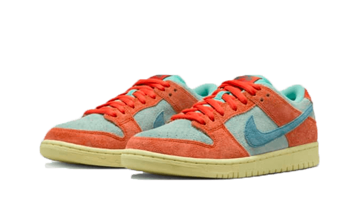 sb-dunk-low-orange-emerald-rise-ddd5b9-3