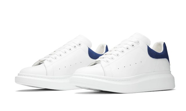 oversized-worker-blue-ddd5b9-3