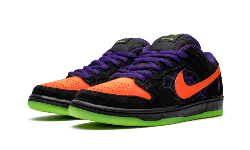 sb-dunk-low-night-of-mischief-ddd5b9-3