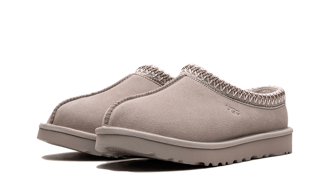 tasman-slipper-goat-ddd5b9-3