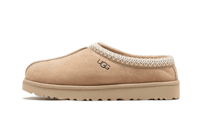 tasman-slipper-mustard-seed-ddd5b9-3