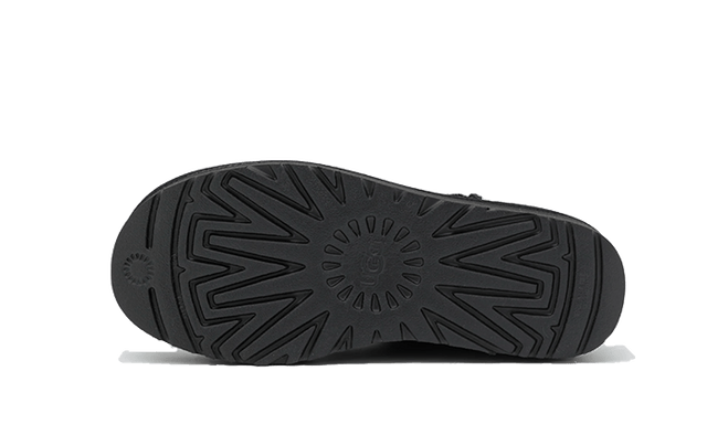 classic-ultra-mini-platform-black-ddd5b9-3