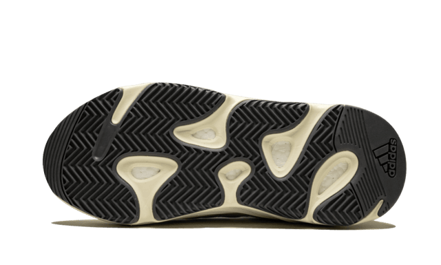 yeezy-700-analog-ddd5b9-3