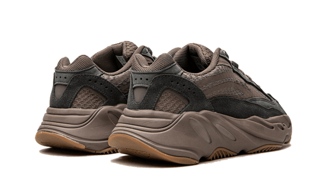 yeezy-700-v2-mauve-ddd5b9-3