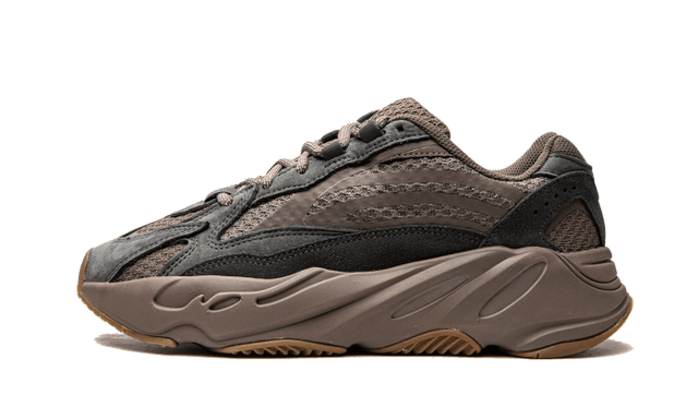yeezy-700-v2-mauve-ddd5b9-3