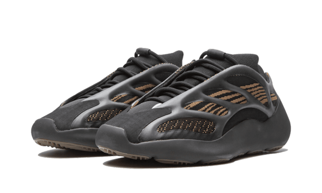 yeezy-700-v3-clay-brown-ddd5b9-3