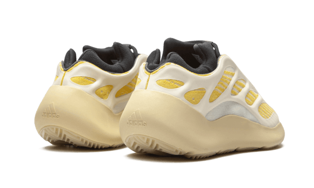 yeezy-700-v3-safflower-ddd5b9-3