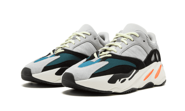 yeezy-700-wave-runner-solid-grey-ddd5b9-3