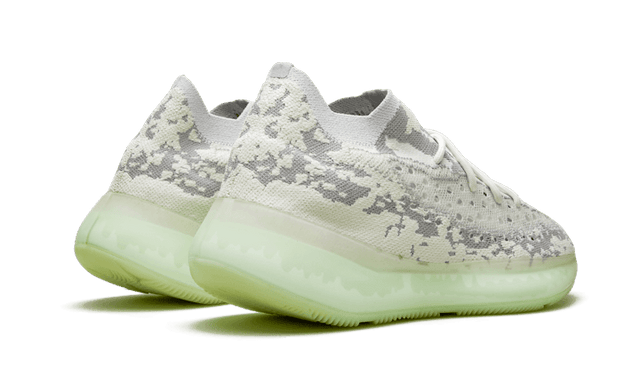 yeezy-boost-380-alien-ddd5b9-3