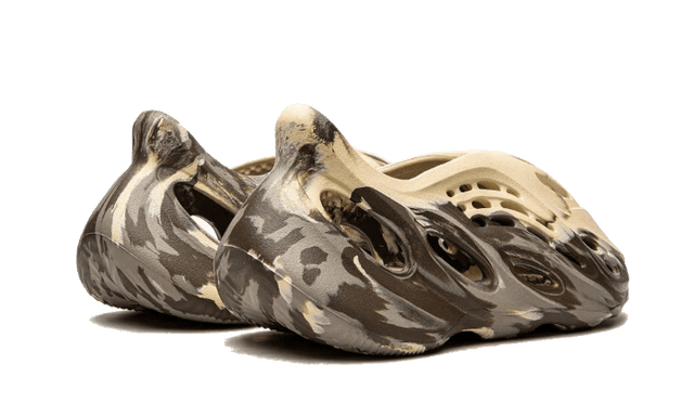 yeezy-foam-rnnr-mx-clay-cream-ddd5b9-3