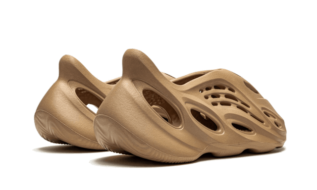 yeezy-foam-rnnr-ochre-ddd5b9-3