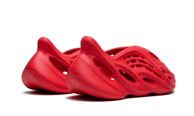 yeezy-foam-rnnr-vermillion-ddd5b9-3