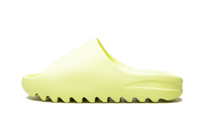 yeezy-slide-glow-green-ddd5b9-3