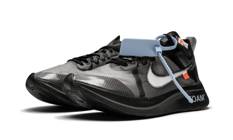 zoom-fly-off-white-black-silver-ddd5b9-3