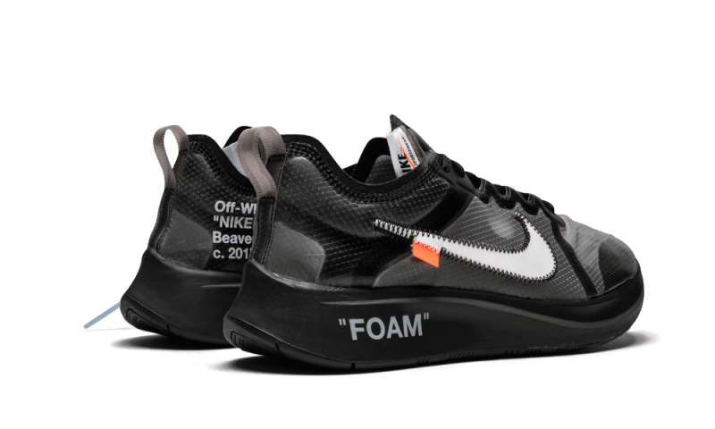 zoom-fly-off-white-black-silver-ddd5b9-3