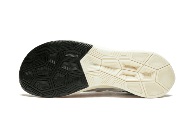 zoom-fly-off-white-the-ten-ddd5b9-3